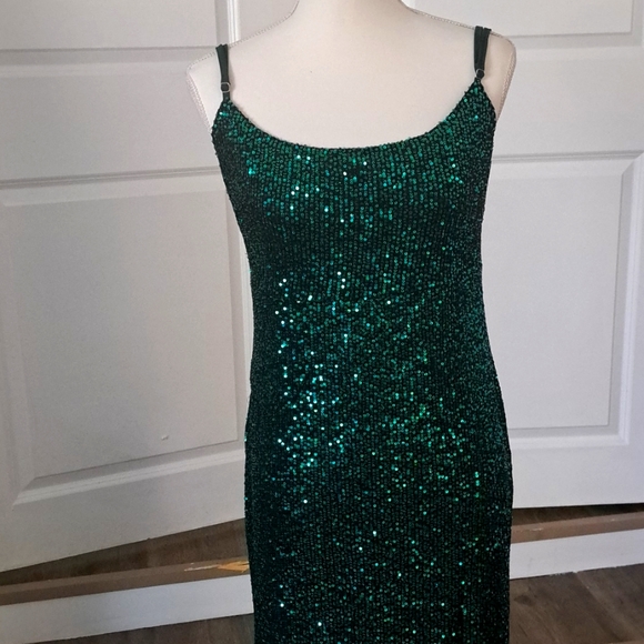 AGENDA DANNOS Spg Straps Sequin Maxi Dress Backless Split Evening Gown L NWT - Picture 2 of 10